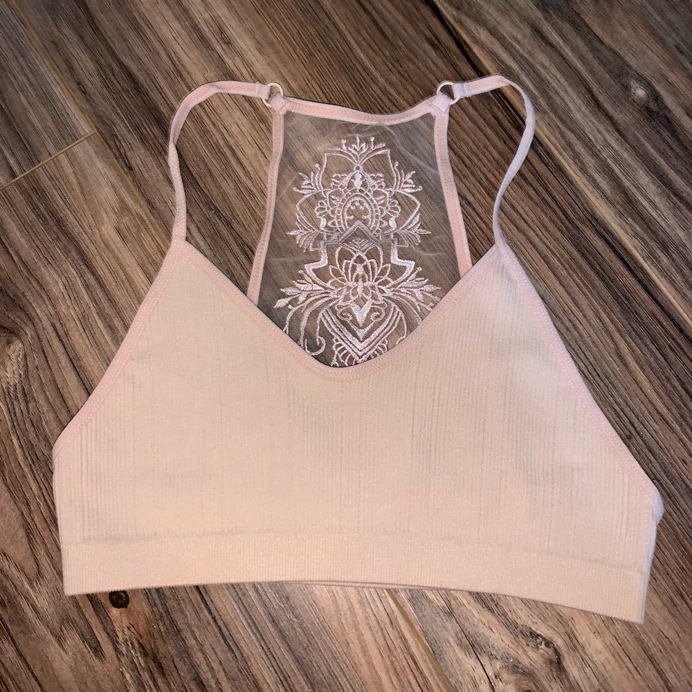 🆕❣️ Pink Bralette ❣️